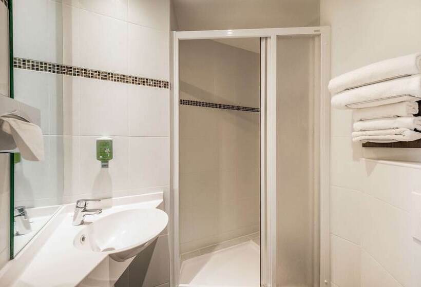 Номер Стандарт Индивидуальный, Comfort Hotel Clermont Saint Jacques