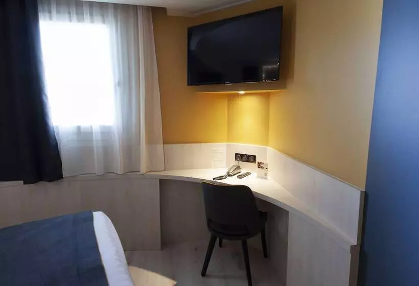 スーペリアールーム, Comfort Hotel Clermont Saint Jacques