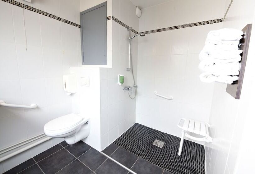 Одноместный Номер Стандарт Адаптированный для Инвалидов, Comfort Hotel Clermont Saint Jacques