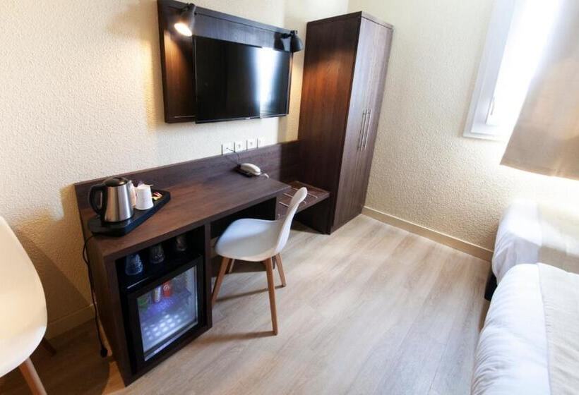 标准间, Comfort Hotel Clermont Saint Jacques