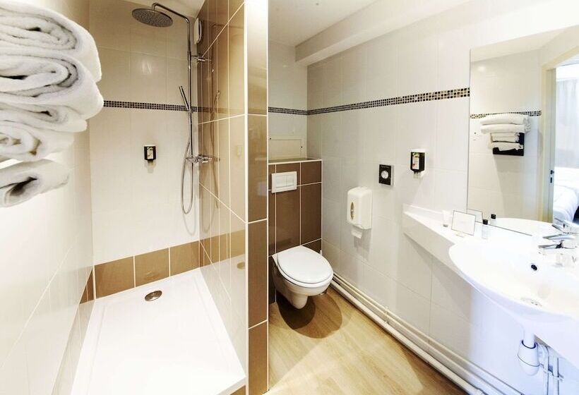 Номер Стандарт, Comfort Hotel Clermont Saint Jacques