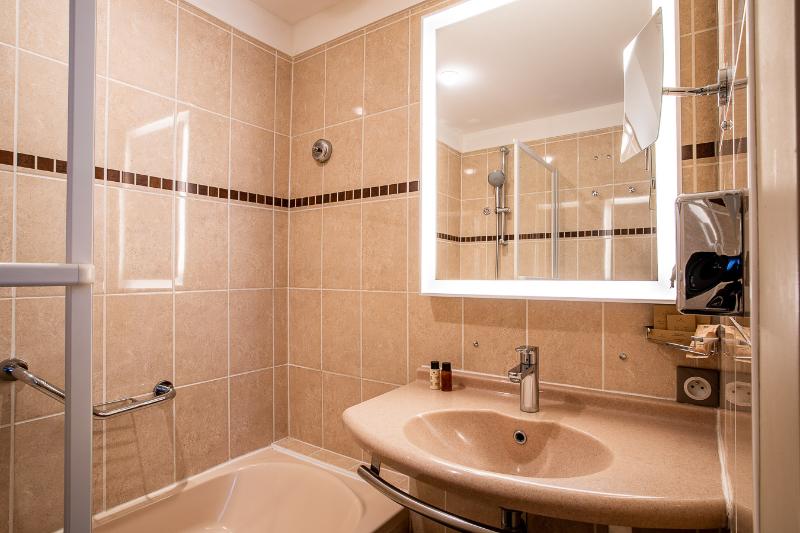 高级大房间, Des Dunes