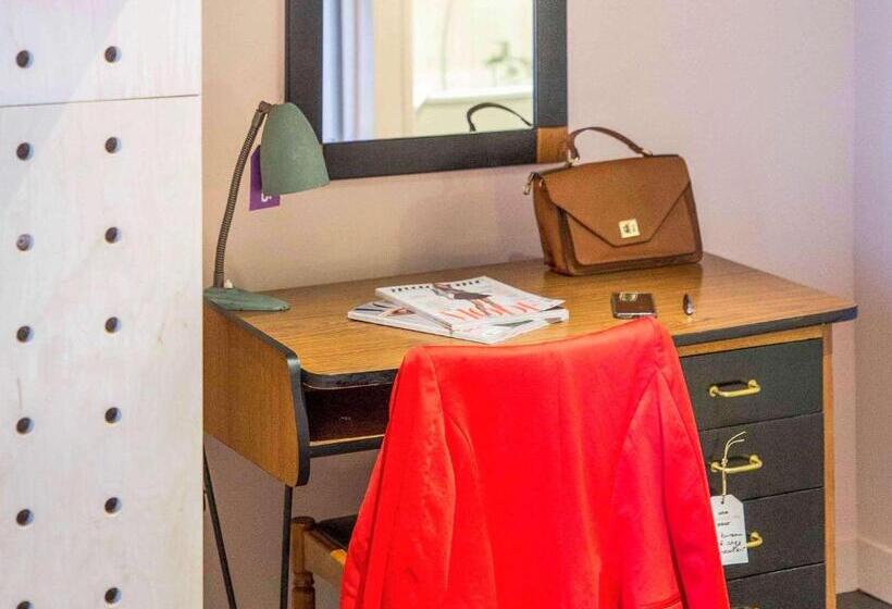 标准间, Greet Marseille Centre Saint Charles