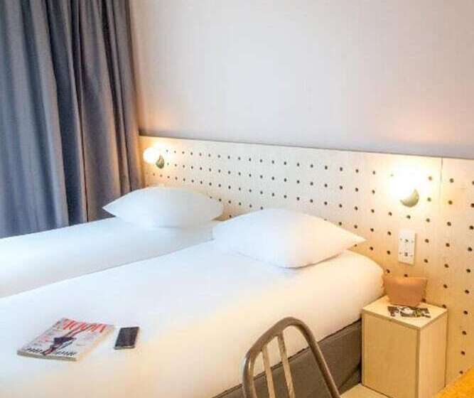 标准间, Greet Marseille Centre Saint Charles