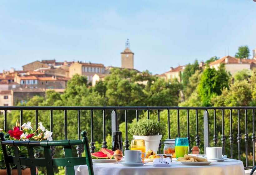 Номер Стандарт с Балконом, Hostellerie Le Baou