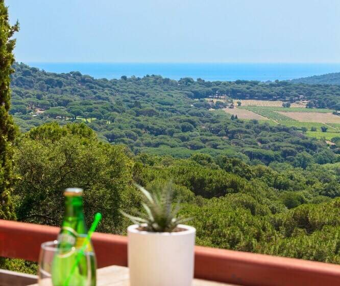 스탠다드 발코니 룸, Hostellerie Le Baou