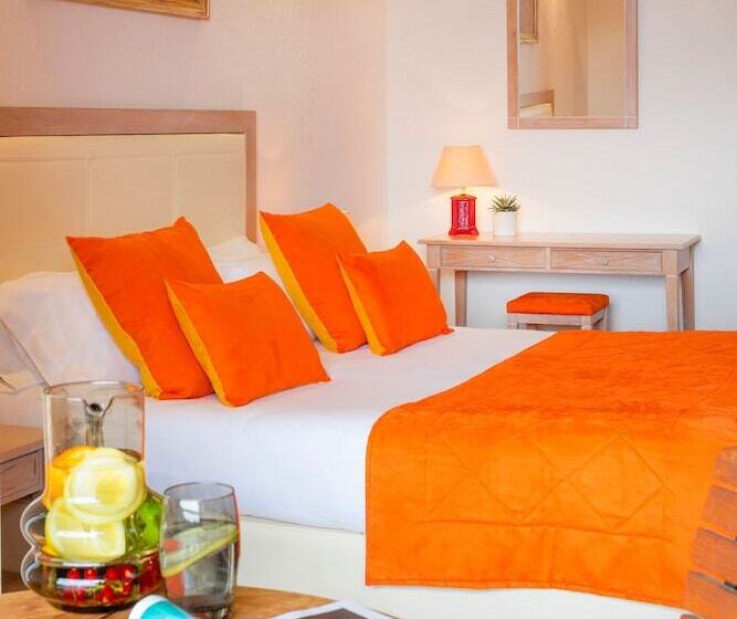 스탠다드 발코니 룸, Hostellerie Le Baou