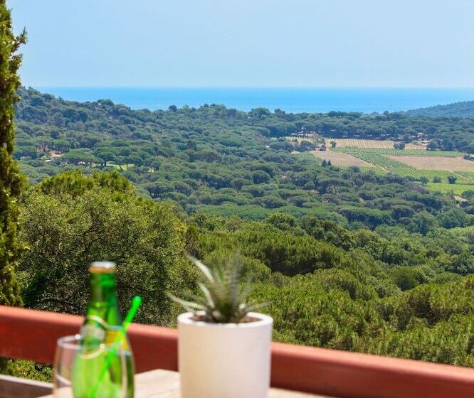 복층 룸, Hostellerie Le Baou