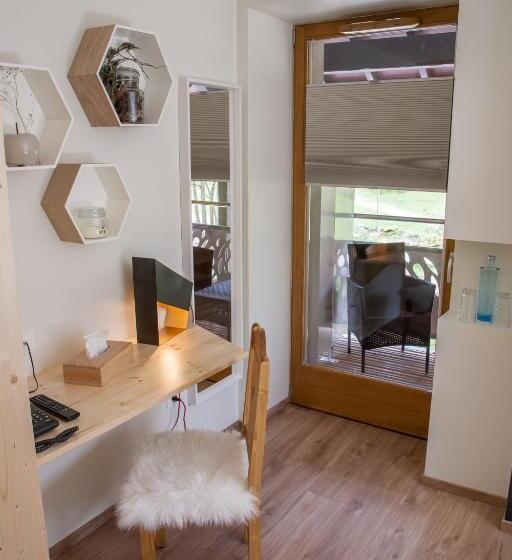 스탠다드 룸, Hostellerie Les Bagenelles