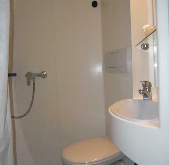 חדר סטנדרט, Hôtel De Lyon