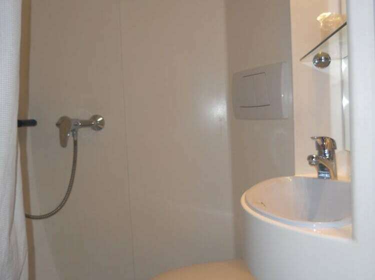 חדר סטנדרט, Hôtel De Lyon