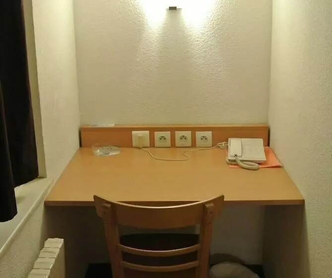 Chambre Standard, Hôtel De Lyon