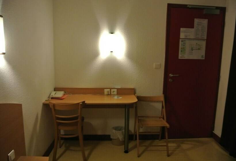 חדר סטנדרט יחיד, Hôtel De Lyon