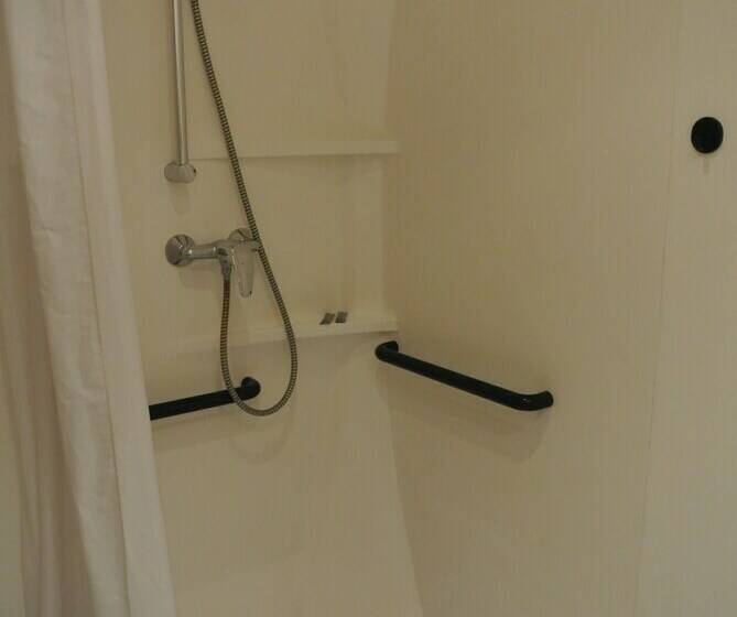 חדר סטנדרט, Hôtel De Lyon