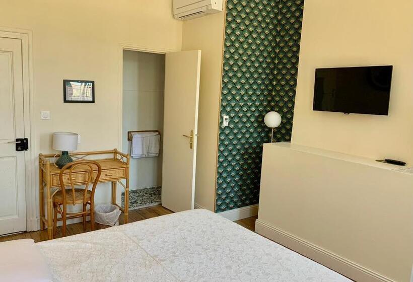 スーペリアールーム, Hôtel Lapérouse Des Cordeliers