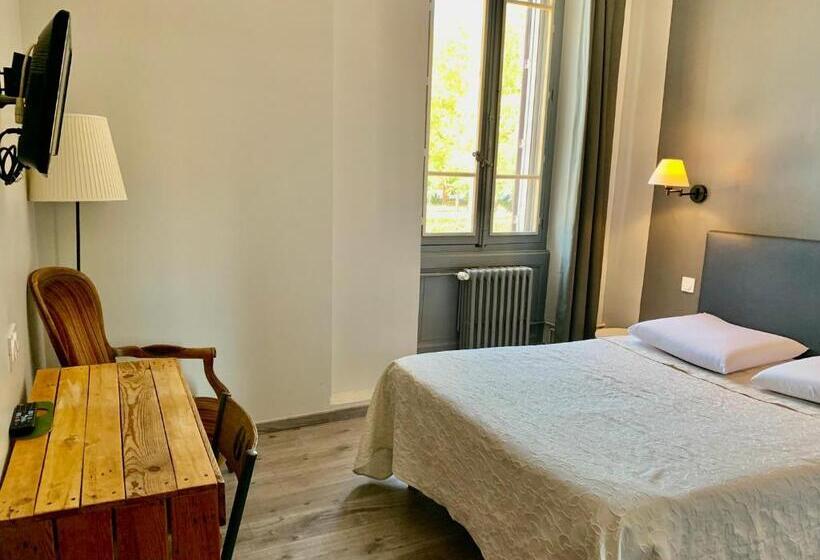 スタンダードルーム, Hôtel Lapérouse Des Cordeliers