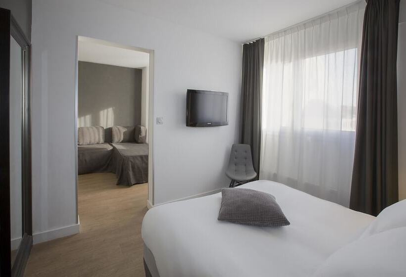 이그제큐티브 룸, Hôtel Littéraire Alexandre Vialatte, BW Signature Collection