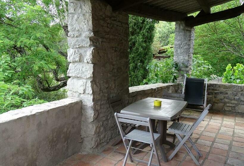 غرفة قياسية مزوَّدة بتراس, Hôtel Mas De L Espaïre