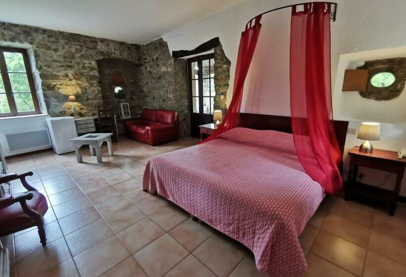 غرفة قياسية مزوَّدة بتراس, Hôtel Mas De L Espaïre