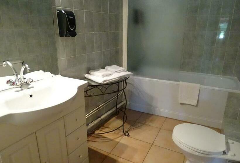 غرفة قياسية مزوَّدة بتراس, Hôtel Mas De L Espaïre