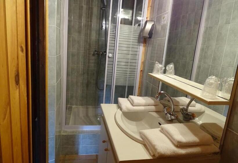 غرفة إقتصادية, Hôtel Mas De L Espaïre