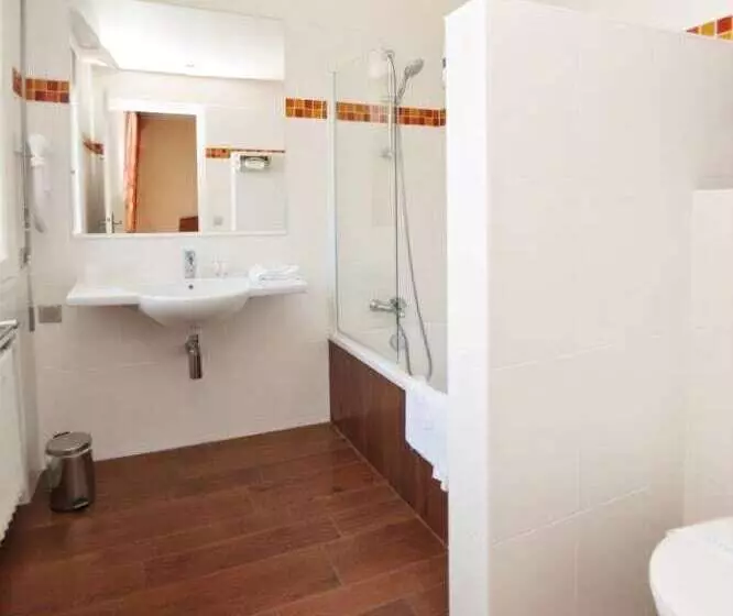 اتاق استاندارد, Kyriad Hotel Tours Centre