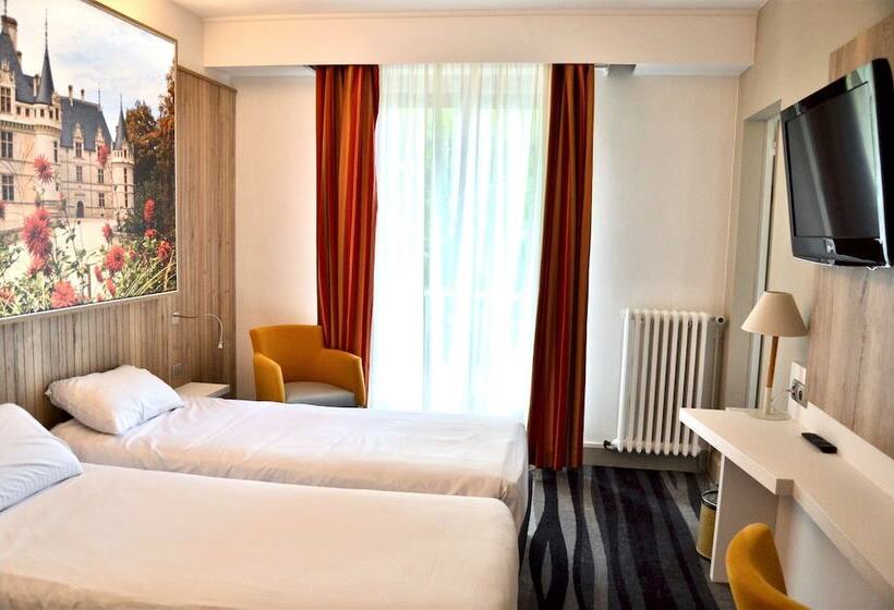 Номер Стандарт, Kyriad Hotel Tours Centre