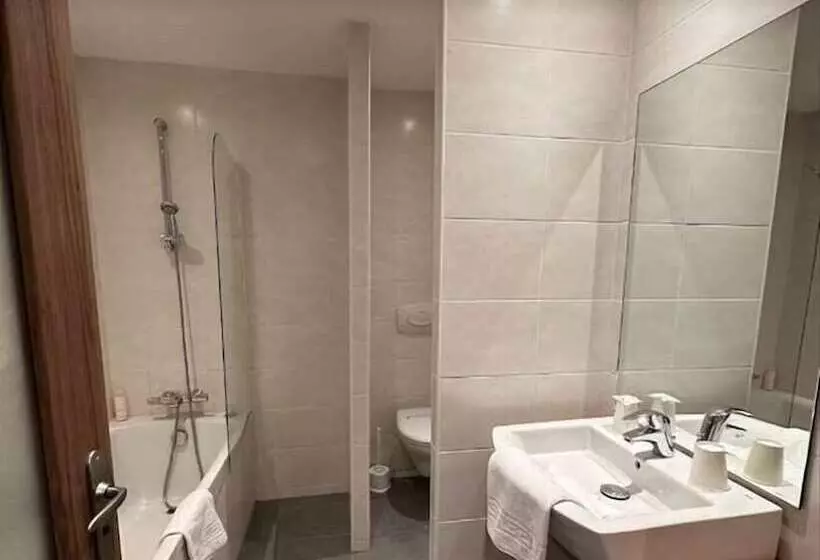 Standard-studio Parivuode, Kyriad Hotel Tours Centre