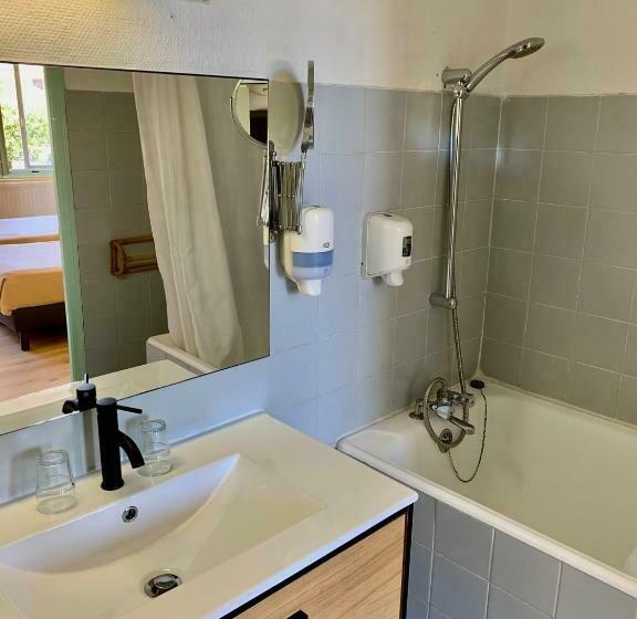 コンフォートルーム, Hôtel Lapérouse Des Cordeliers