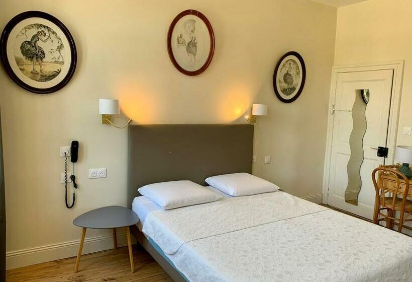 コンフォートルーム, Hôtel Lapérouse Des Cordeliers