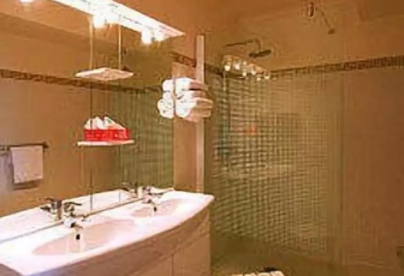 スタンダードルーム, Le Galion Hotel Et Restaurant Canet Plage   Logis