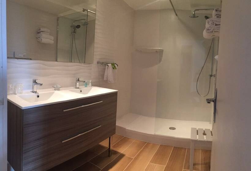 Номер Стандарт, Le Galion Hotel Et Restaurant Canet Plage   Logis
