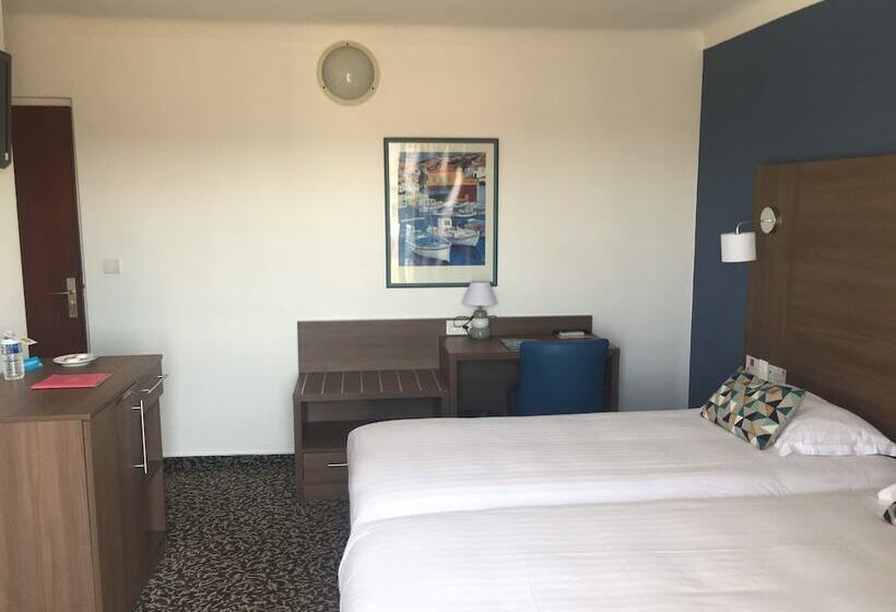 Номер Стандарт, Le Galion Hotel Et Restaurant Canet Plage   Logis