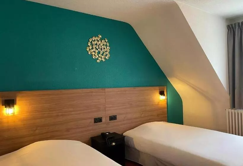 Quarto Estandar, Le Progres