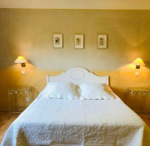 四人高级间, Le Relais Notre Dame