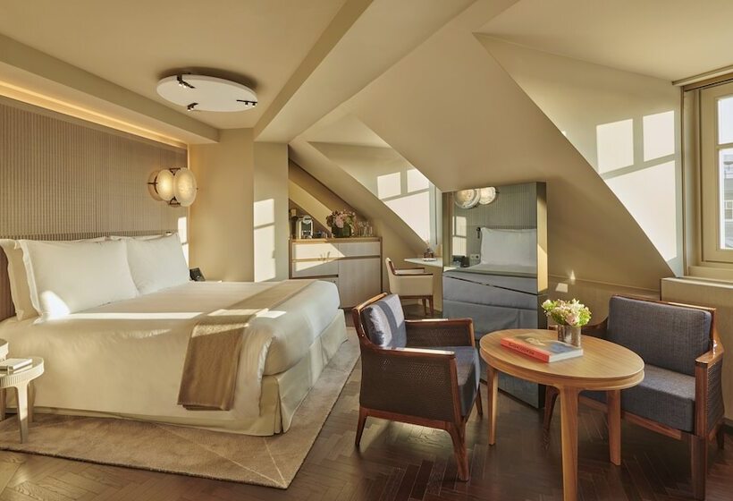 デラックスルーム, Lutetia