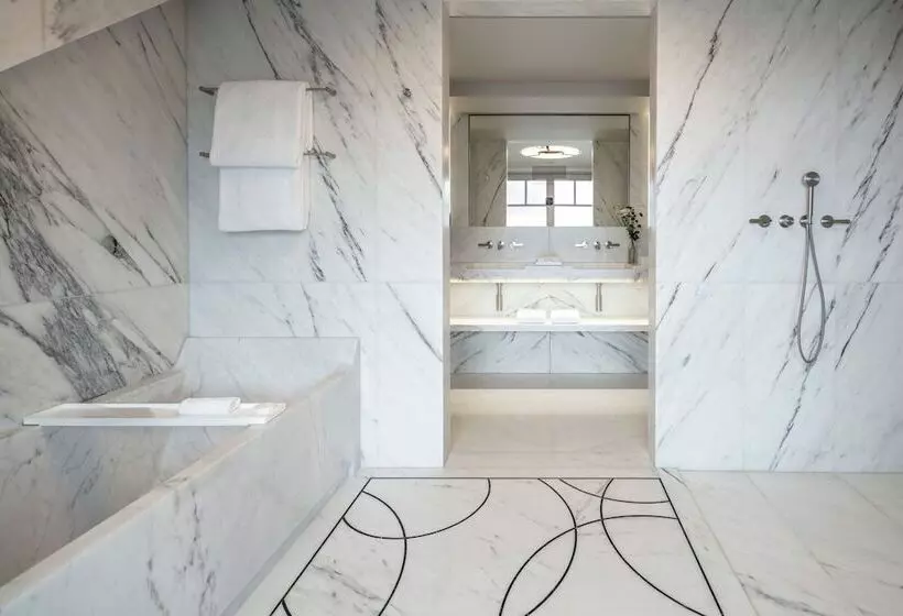 Suite con Vista, Lutetia
