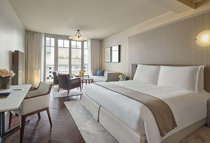 ジュニアスイート, Lutetia