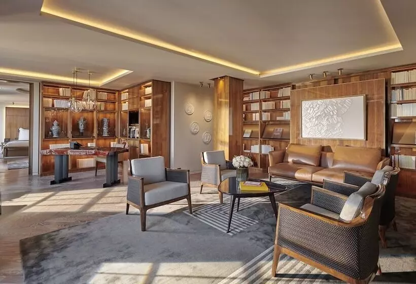 Suite Presidenziale, Lutetia