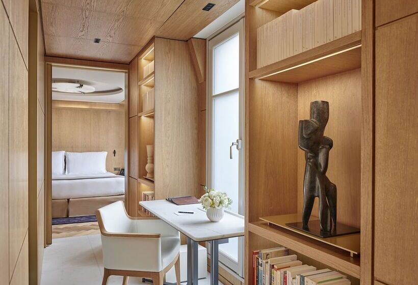 テラス付スイート, Lutetia