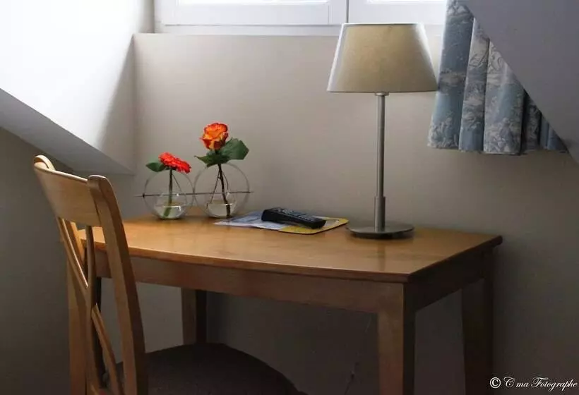 スタンダード4人部屋, Majestic