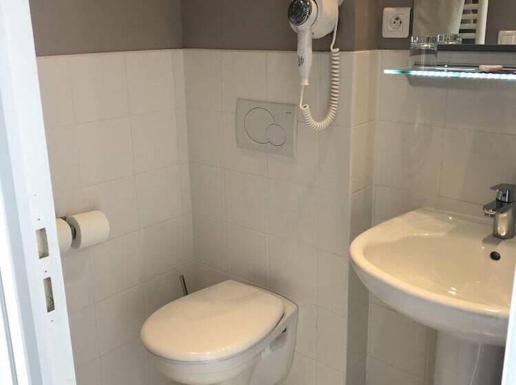 Номер Стандарт Индивидуальный, Moderna