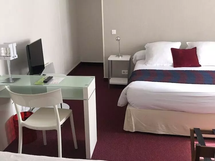 Standaard Vierpersoonskamer, Moderna