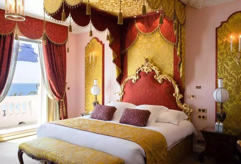 Suite Deluxe Vue Mer, Le Negresco