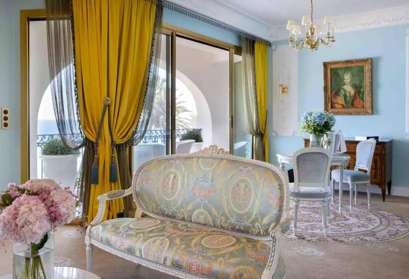 Suite Deluxe Vue Mer, Le Negresco