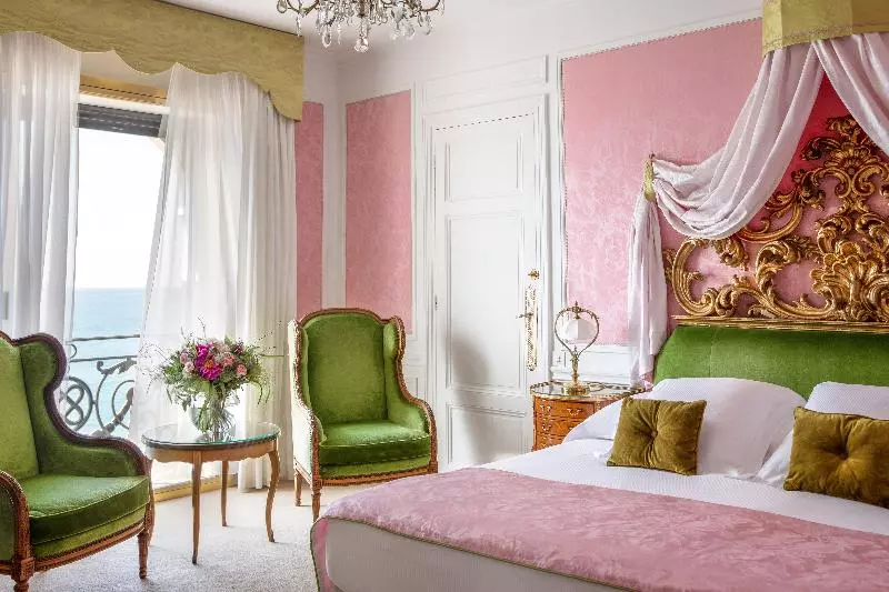 Suite Deluxe Vue Mer, Le Negresco