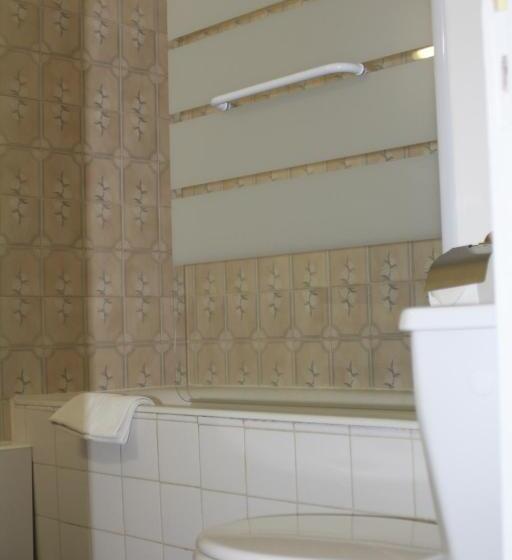 Номер Комфорт, Logis Hotel Du Midi