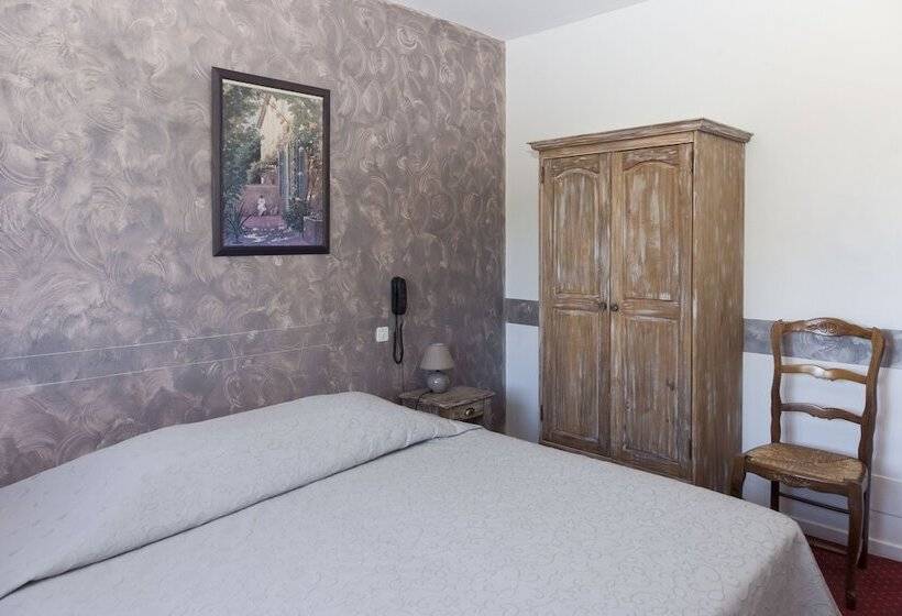 Номер Комфорт, Logis Hotel Du Midi