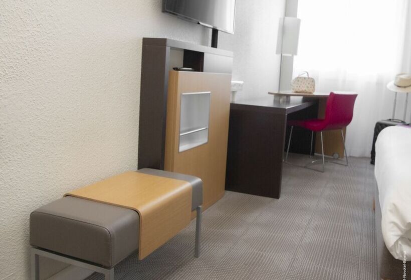 غرفة عائلية, Novotel Bayeux