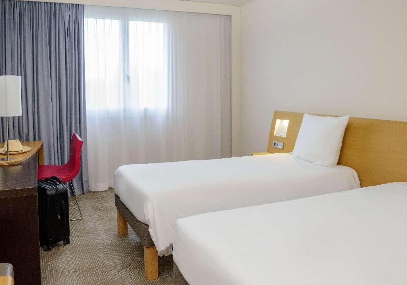 غرفة قياسية, Novotel Bayeux